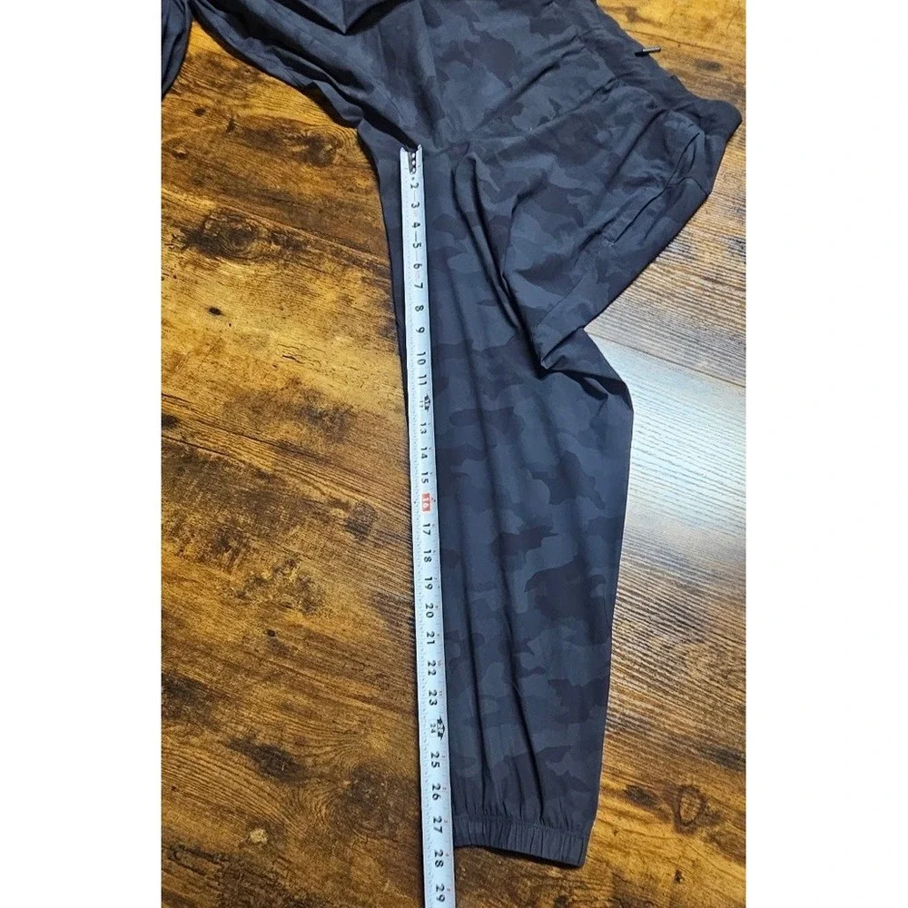 Lululemon Surge Jogger Heritage 365 Camo Black Multi Size Large